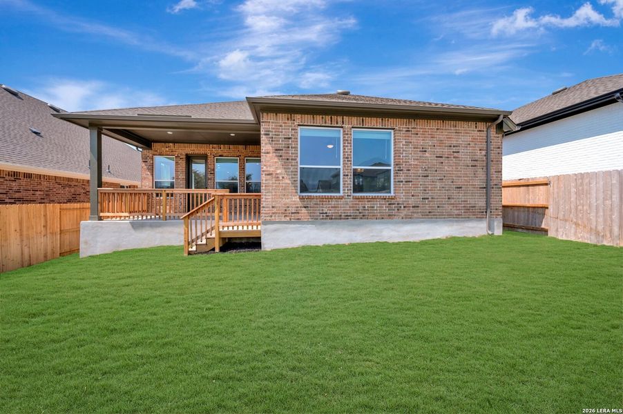 Exterior details and patio area of a home in Meyer Ranch – Select Reserve Series, New Braunfels (Image 2). Exterior details and patio area of a home in Meyer Ranch – Select Reserve Series, New Braunfels (Image 2).
