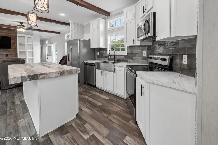 Furnished interior view inside a new home in , Gainesville (Image 4).