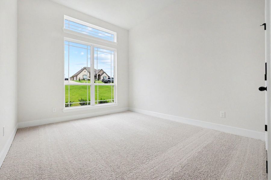 Spacious, unfurnished interior of a new home in Rose Hill Estates, Willis (Image 32).