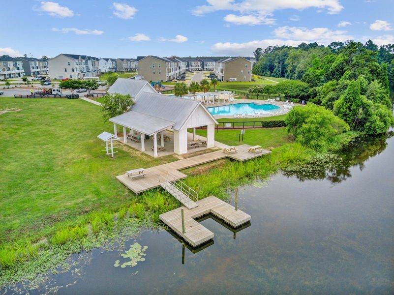 Community amenities in , Moncks Corner (Image 45).