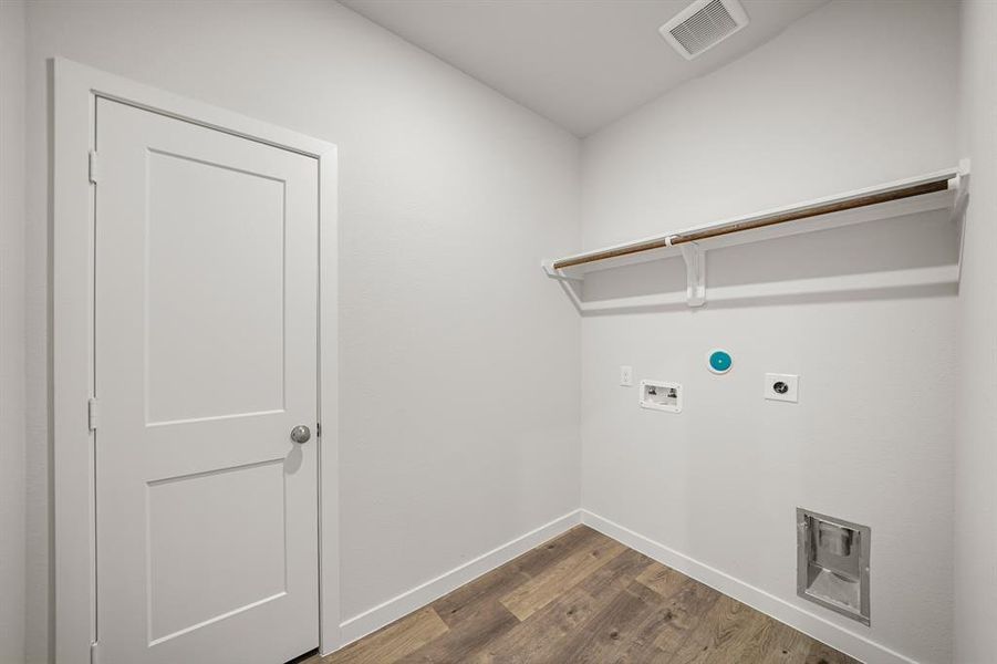 Furnished interior in a model home at Pecan Lakes Estates in Navasota (Image 23). Furnished interior in a model home at Pecan Lakes Estates in Navasota (Image 23).