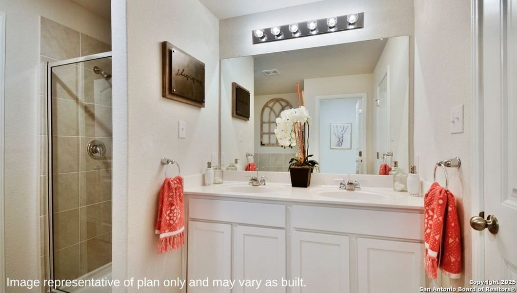 Furnished interior view inside a new home in Steele Creek, Cibolo (Image 16).