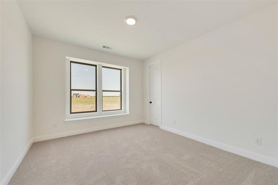 Spacious, unfurnished interior of a new home in Park Trails, Forney (Image 14). Spacious, unfurnished interior of a new home in Park Trails, Forney (Image 14).