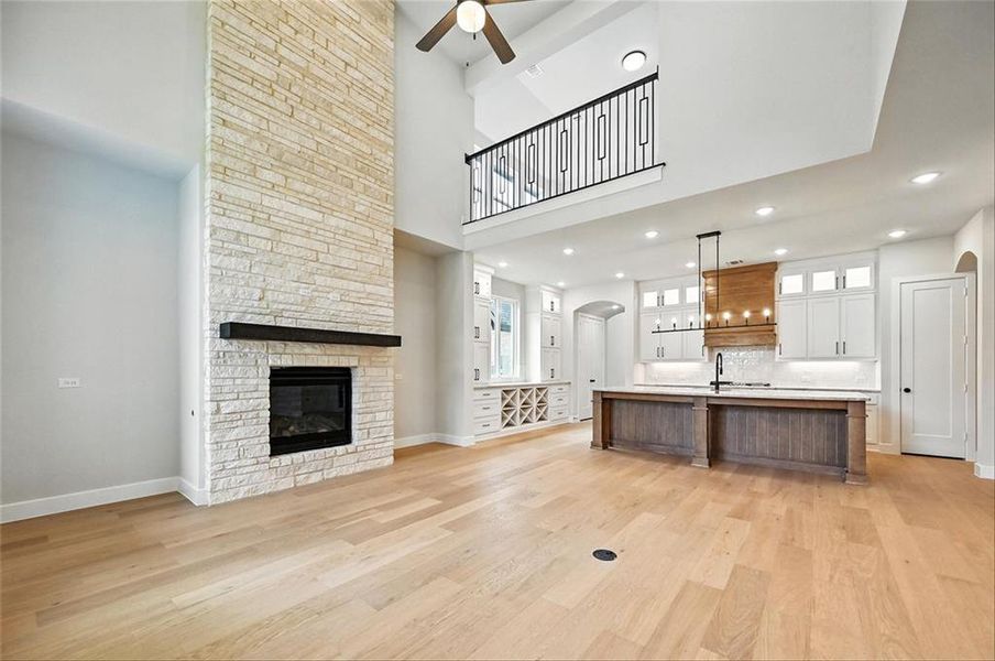 826ShadyOaksDrive226E007 826ShadyOaksDrive226E007