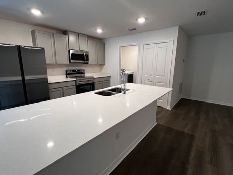 Furnished interior view inside a new home in Citrus Springs, Citrus Springs (Image 5).
