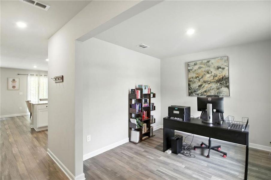 Furnished interior view inside a new home in , Dallas (Image 18).