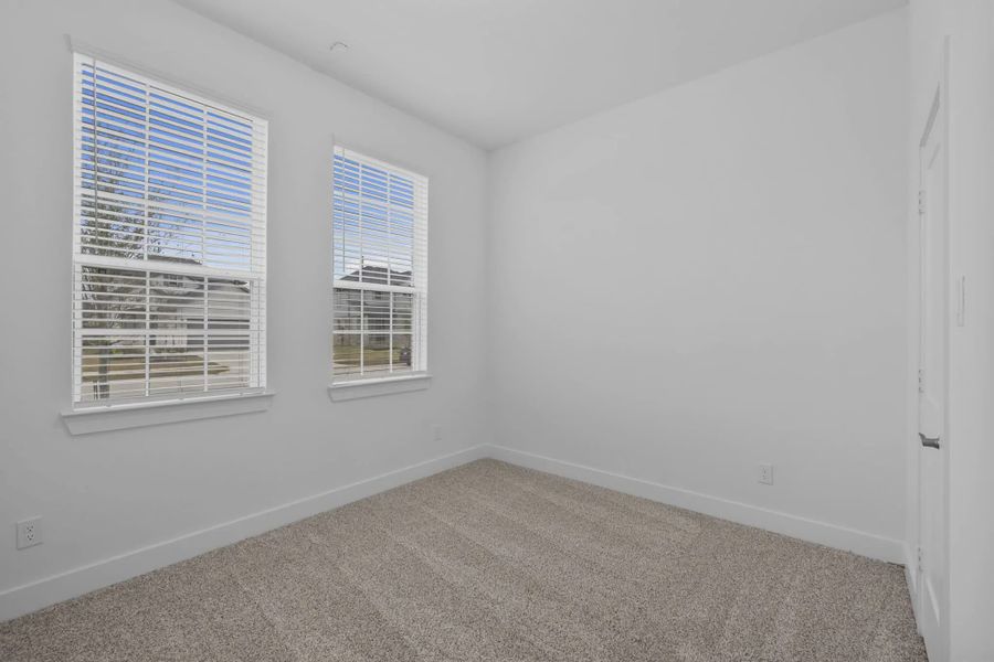 Spacious, unfurnished interior of a new home in Attwater 55s, Waller (Image 8).