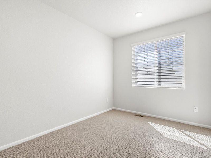 Spacious, unfurnished interior of a new home in Paint Brush Hills, Peyton (Image 12).