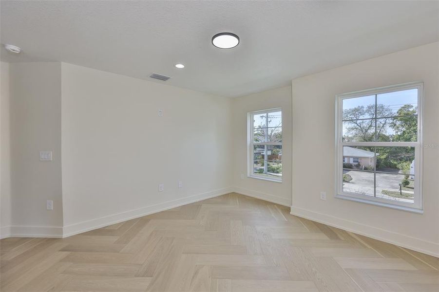 Spacious, unfurnished interior of a new home in , Tampa (Image 52). Spacious, unfurnished interior of a new home in , Tampa (Image 52).