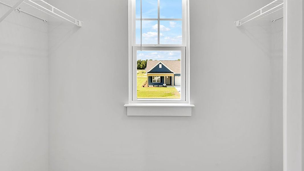 Spacious, unfurnished interior of a new home in Merchant Point, Jacksonville (Image 26).