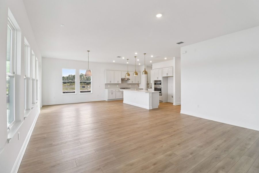 Representative unfurnished interior of a home built from the Erie by Ashton Woods in Northlake at Ovation, Winter Garden (Image 8). Representative unfurnished interior of a home built from the Erie by Ashton Woods in Northlake at Ovation, Winter Garden (Image 8).