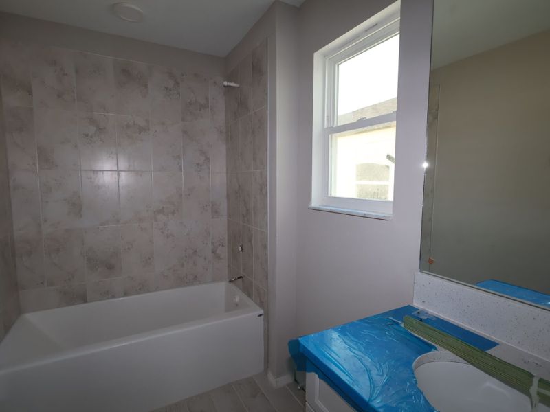 Owner's Bathroom Owner's Bathroom