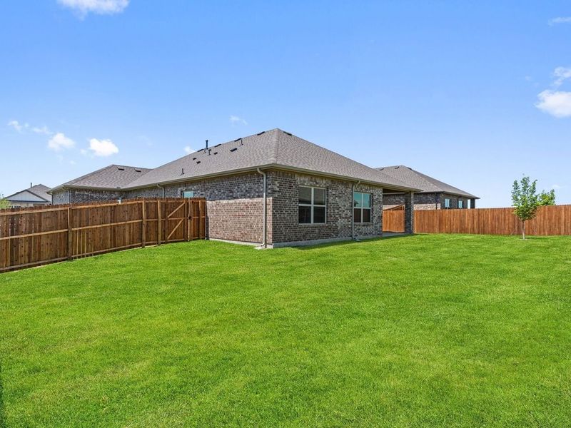 Exterior details and patio area of a home in Waverly Estates, Nevada (Image 16). Exterior details and patio area of a home in Waverly Estates, Nevada (Image 16).