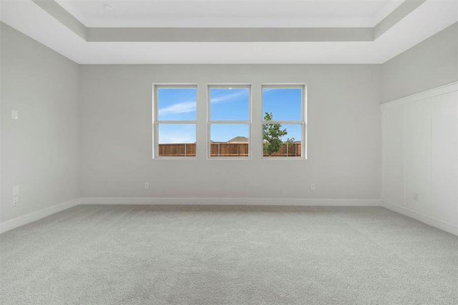 Spacious, unfurnished interior of a new home in Heritage Ranch, Sherman (Image 24).