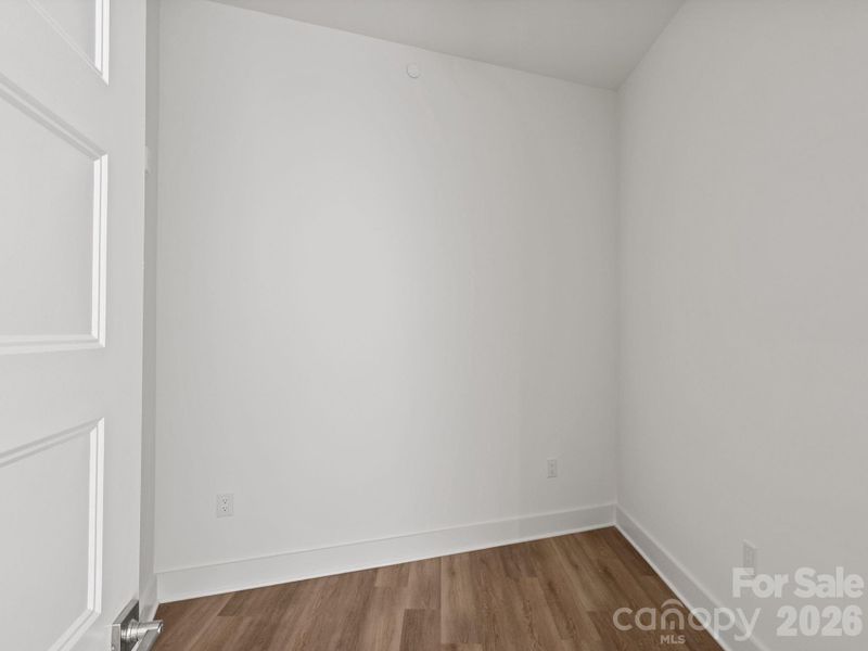 Spacious, unfurnished interior of a new home in , Asheville (Image 22).