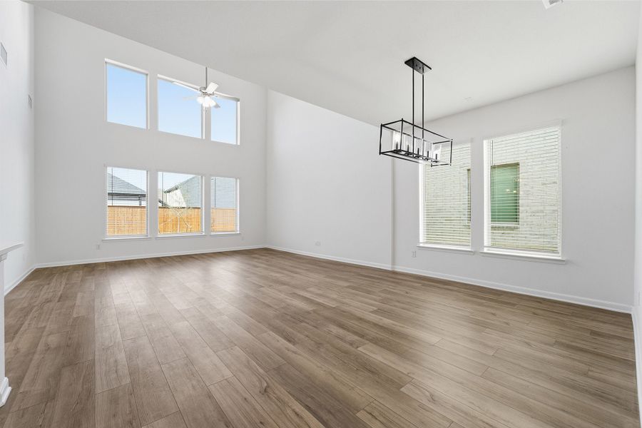 Spacious, unfurnished interior of a new home in La Terra, Celina (Image 23). Spacious, unfurnished interior of a new home in La Terra, Celina (Image 23).