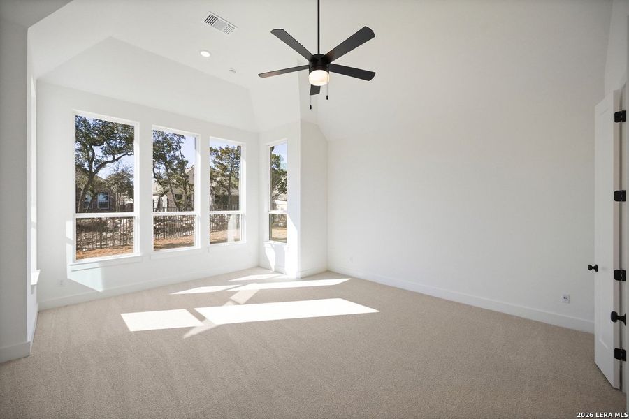 Spacious, unfurnished interior of a new home in La Cima, San Marcos (Image 17).