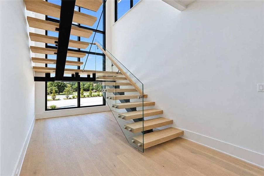 Spacious, unfurnished interior of a new home in , Suwanee (Image 15).