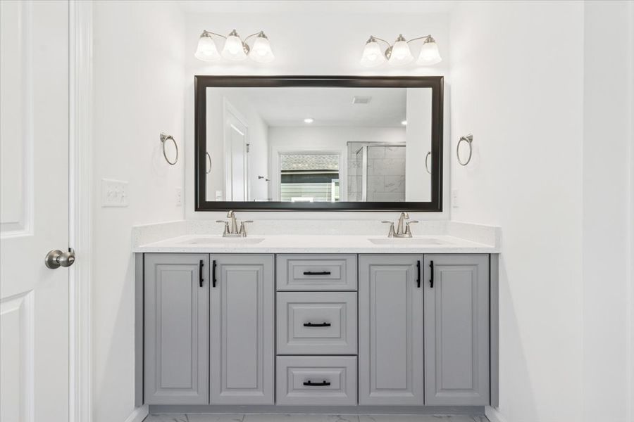 Close-up of interior finishes inside a home in Tillery Park, Grovetown (Image 16).