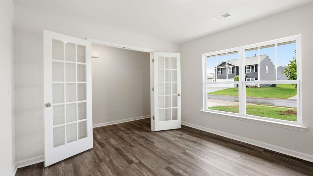 Spacious, unfurnished interior of a new home in Bentley Park, Greenwood (Image 20). Spacious, unfurnished interior of a new home in Bentley Park, Greenwood (Image 20).