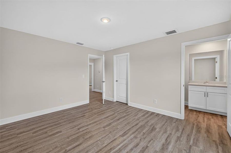 Spacious, unfurnished interior of a new home in , Port Charlotte (Image 18). Spacious, unfurnished interior of a new home in , Port Charlotte (Image 18).