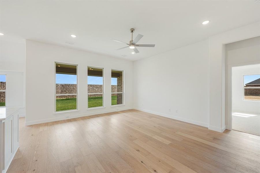 Spacious, unfurnished interior of a new home in Hunters Ridge, Crowley (Image 31). Spacious, unfurnished interior of a new home in Hunters Ridge, Crowley (Image 31).