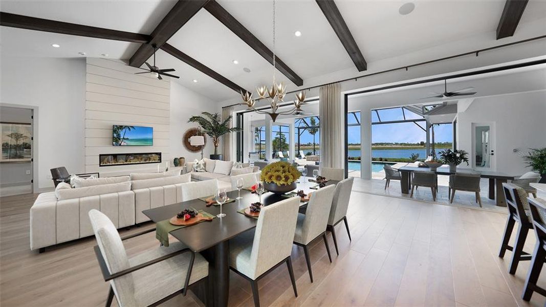 Furnished interior view inside a new home in , Venice (Image 35).