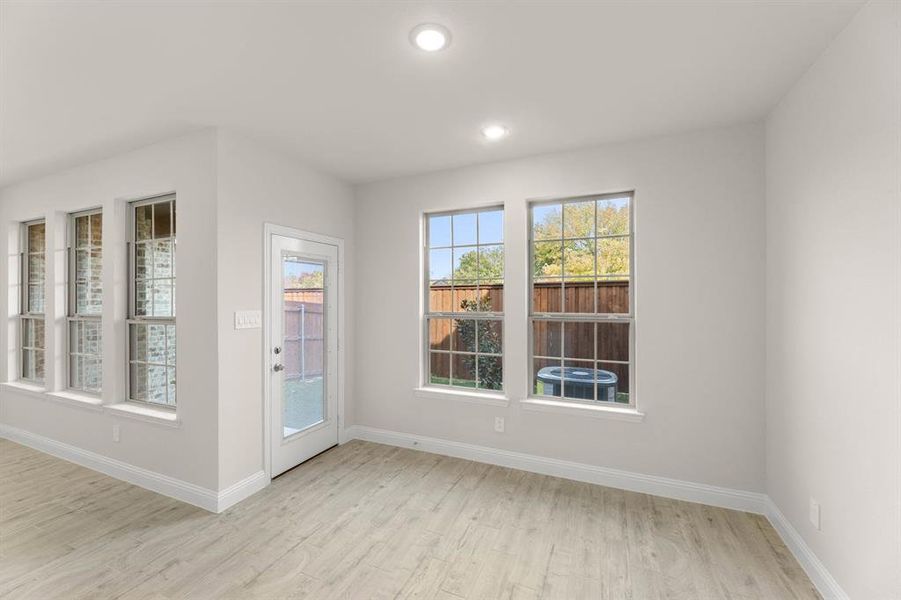 655 Sandiford-Dining-2