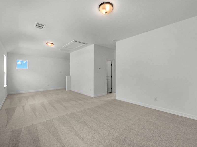 Spacious, unfurnished interior of a new home in Emory Glen, Magnolia (Image 20). Spacious, unfurnished interior of a new home in Emory Glen, Magnolia (Image 20).