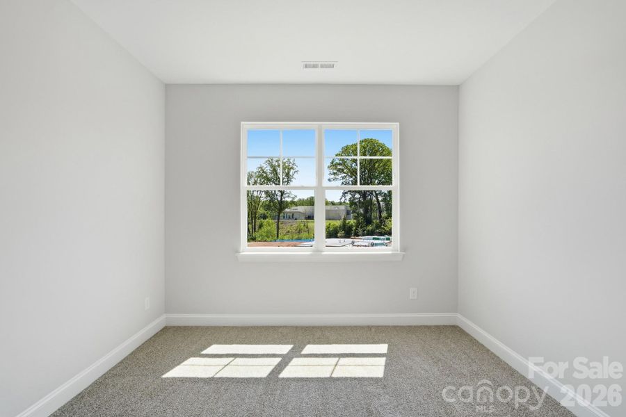 Spacious, unfurnished interior of a new home in Robinson Oaks, Gastonia (Image 43).