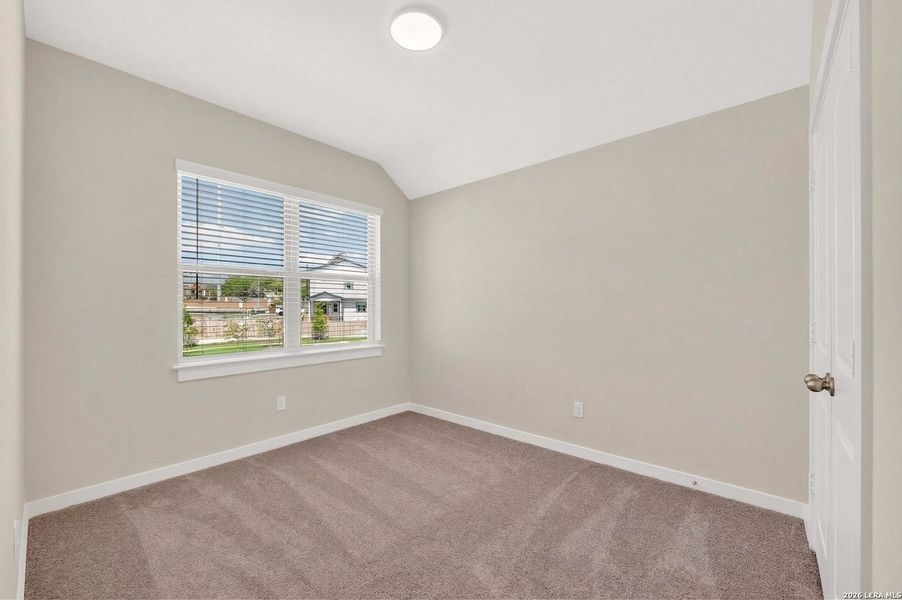 Spacious, unfurnished interior of a new home in Trilogy Grove, San Antonio (Image 6).