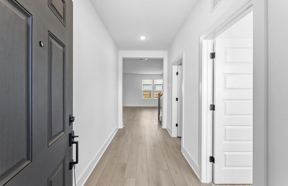 Spacious, unfurnished interior of a new home in Lagos, Manor (Image 43). Spacious, unfurnished interior of a new home in Lagos, Manor (Image 43).