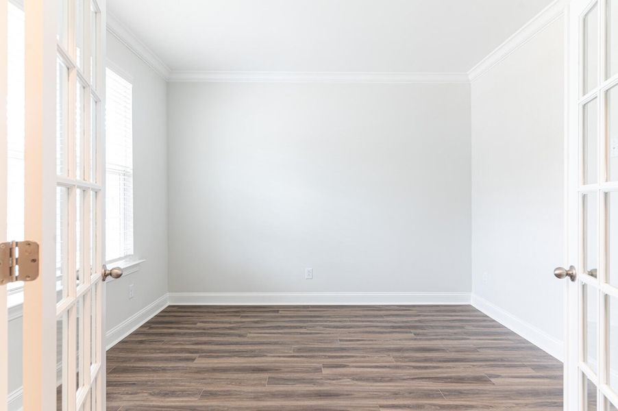 Spacious, unfurnished interior of a new home in , Summerville (Image 24).