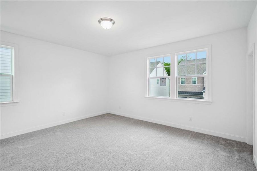 Spacious, unfurnished interior of a new home in East Harbor II at Chestatee, Dawsonville (Image 15).