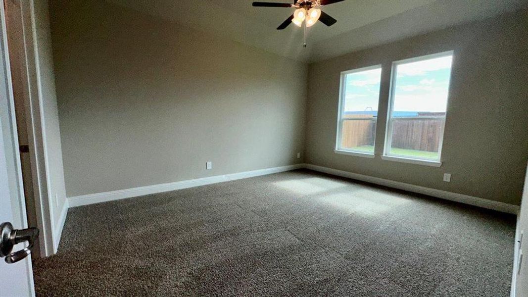 Spacious, unfurnished interior of a new home in Eagle Creek, Denton (Image 17). Spacious, unfurnished interior of a new home in Eagle Creek, Denton (Image 17).
