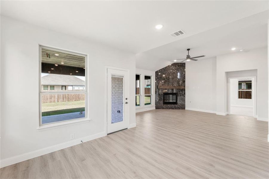 Spacious, unfurnished interior of a new home in Maplewood, Glenn Heights (Image 29). Spacious, unfurnished interior of a new home in Maplewood, Glenn Heights (Image 29).