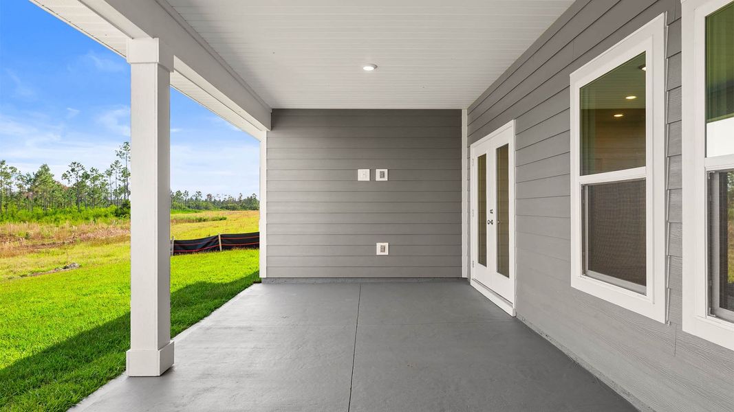 Representative exterior details of a home built from the The Mckenzie by D.R. Horton in Liberty, Panama City (Image 4).