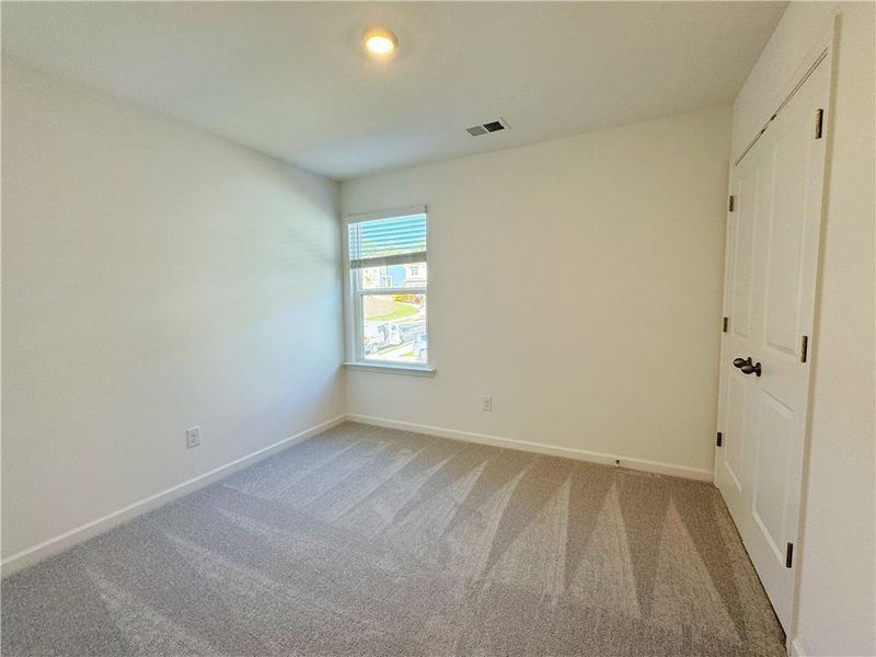 Spacious, unfurnished interior of a new home in Deerhaven, Union City (Image 10). Spacious, unfurnished interior of a new home in Deerhaven, Union City (Image 10).