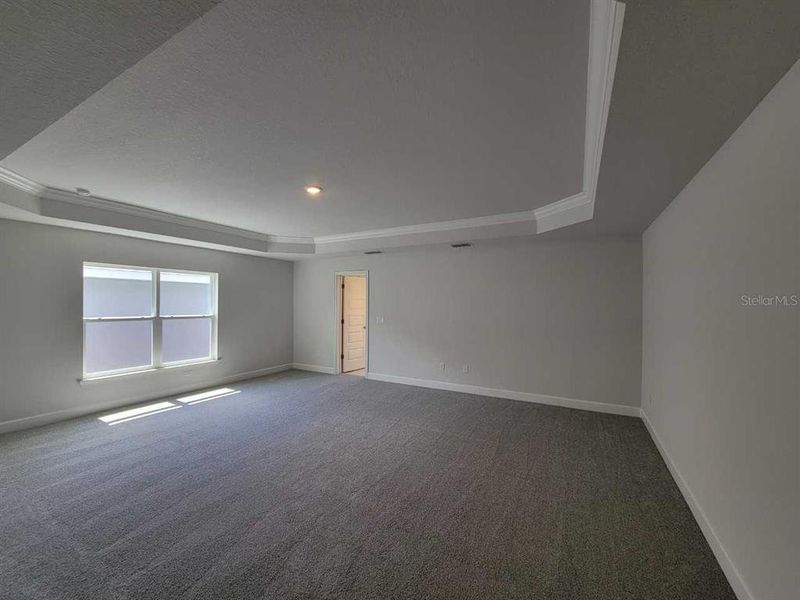 Spacious, unfurnished interior of a new home in , Ocala (Image 25).