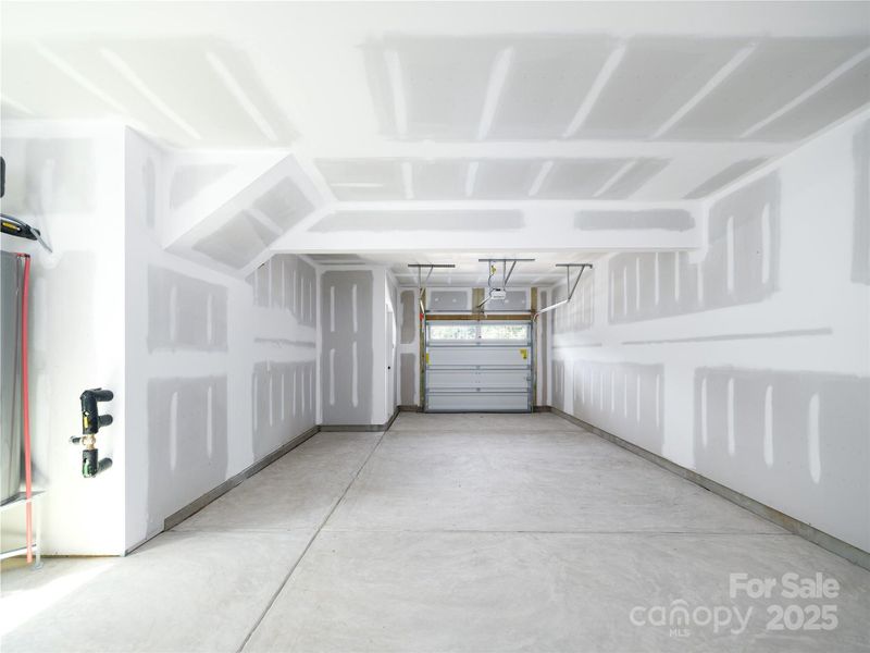 Image 31 of a home in .