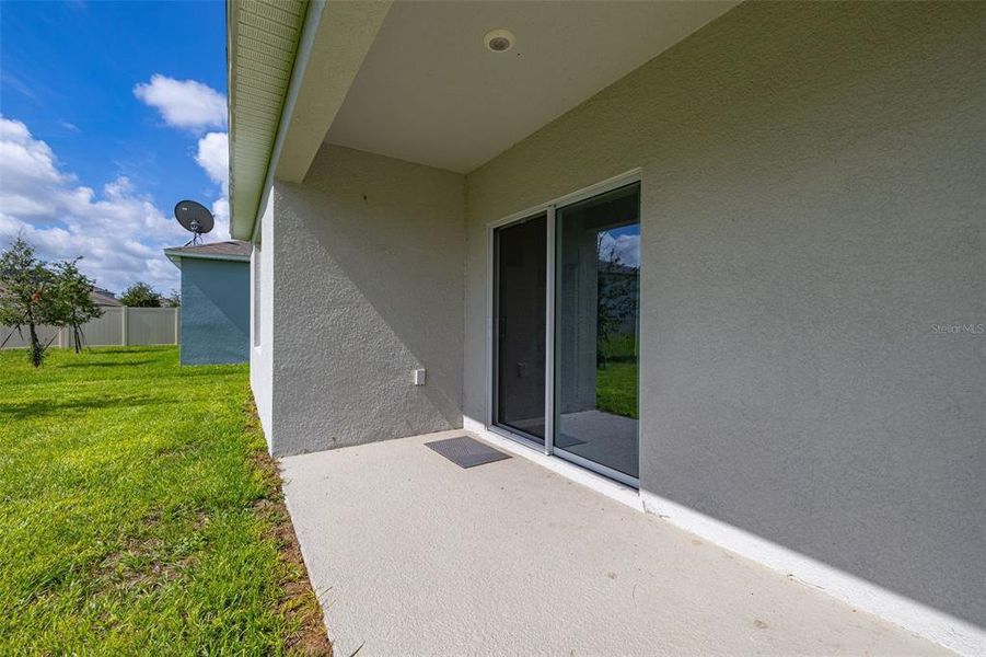 Exterior details and patio area of a home in Bradbury Creek, Haines City (Image 25). Exterior details and patio area of a home in Bradbury Creek, Haines City (Image 25).