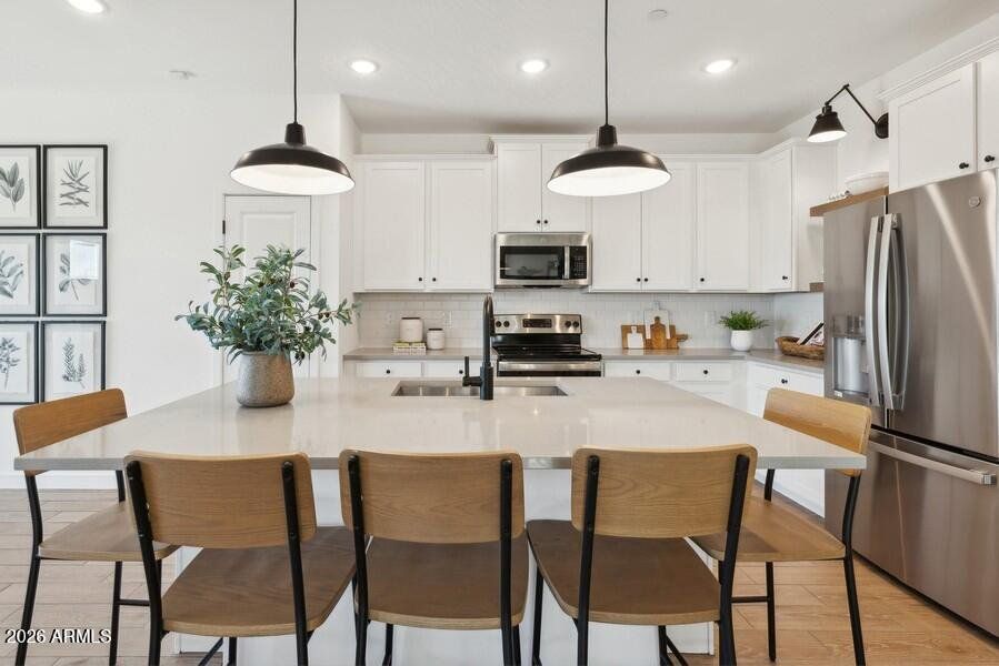 01_23455wRaymondst_2001_Small