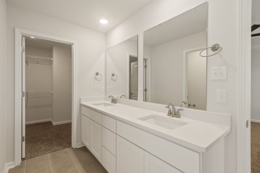 Representative furnished interior of a home built from the Palm by Veranda Homes in Hitchcock Preserve, Aiken (Image 6).