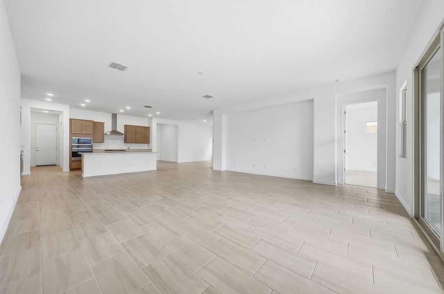 Spacious, unfurnished interior of a new home in Miravida, Surprise (Image 11). Spacious, unfurnished interior of a new home in Miravida, Surprise (Image 11).