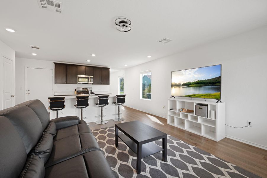 Furnished interior view inside a new home in Stoney Ridge, Del Valle (Image 26). Furnished interior view inside a new home in Stoney Ridge, Del Valle (Image 26).