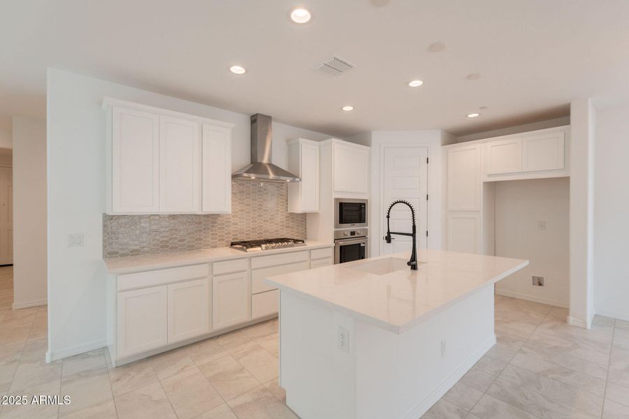 10-web-or-mls-117th-10 (2) 10-web-or-mls-117th-10 (2)