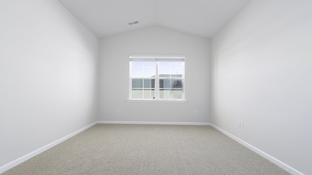 Spacious, unfurnished interior of a new home in Middleton, Greensboro (Image 14).