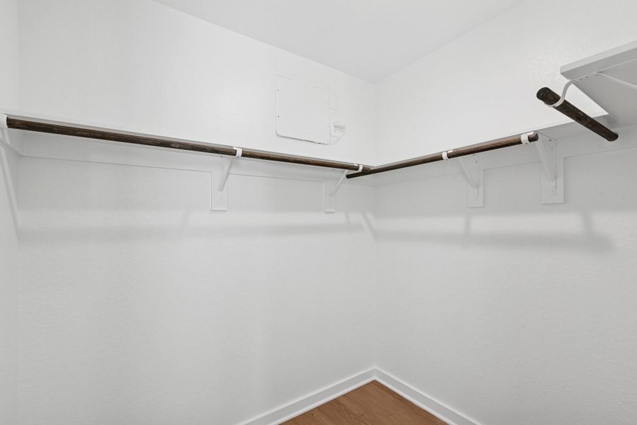 Spacious, unfurnished interior of a new home in Pinewood at Grand Texas, New Caney (Image 10).