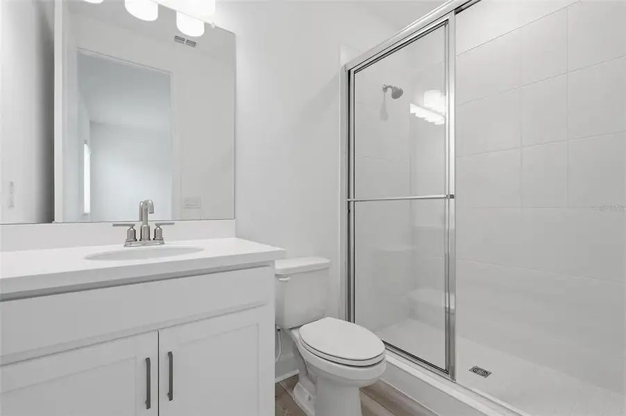 Furnished interior view inside a new home in , Plant City (Image 36).