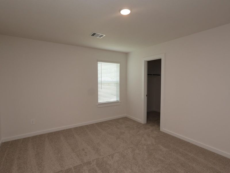 Spacious, unfurnished interior of a new home in Sorella, Tomball (Image 24). Spacious, unfurnished interior of a new home in Sorella, Tomball (Image 24).